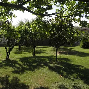 Campeggio Provence Roulottes, Barbentane