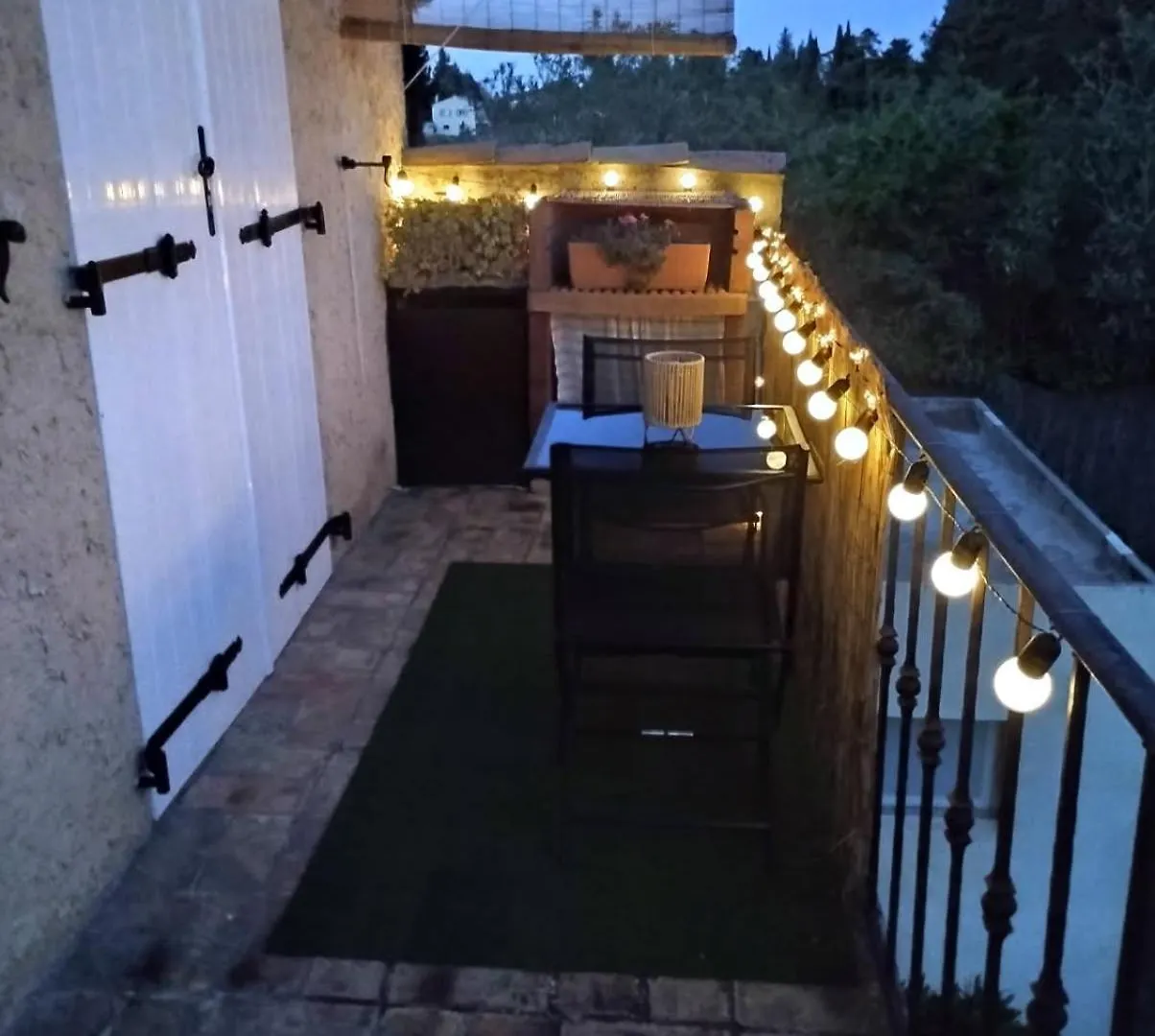 Holiday home Maison De Campagne En Provence Barbentane